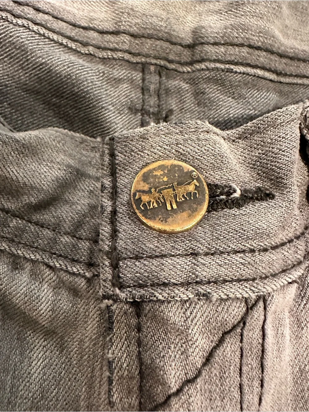 EUC Levis Y2K Engineered Streetwear Denim 5411 Grey Wash Jeans Twisted Leg 32x32